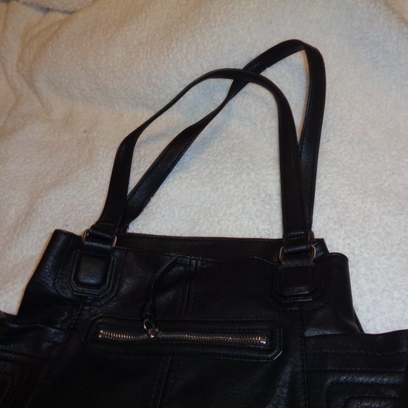 Rosetti Black Purse - Picture 3 of 9